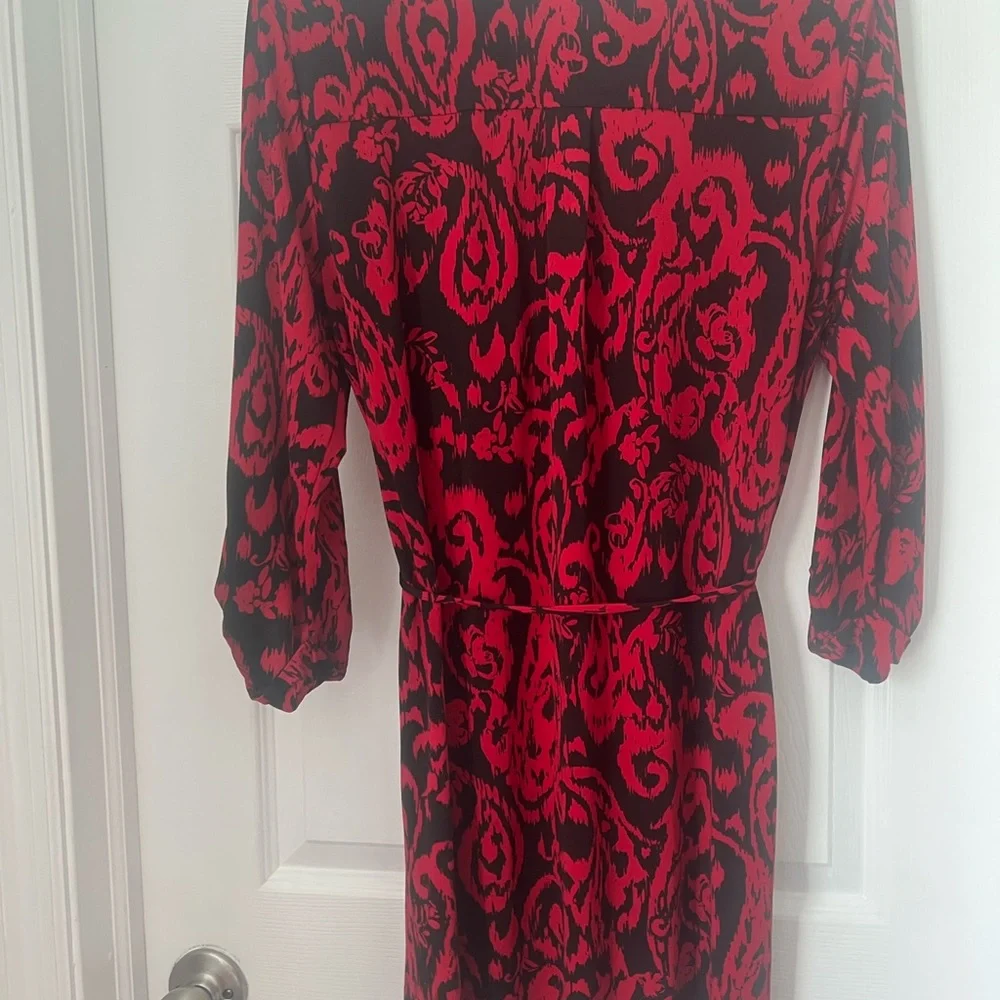 Luxology Red and Black Abstract Dress